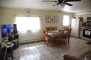 3236 Radio Dr, Bronx, NY 10465 - Photo 17