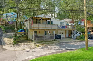5 Woodcliff Trail, Calverton, NY 11933 - Photo 37