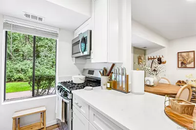 1 Houston Court #H1, Coram, NY 11727 - Photo 11