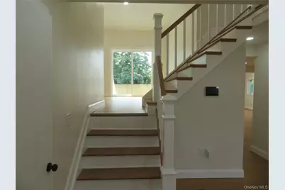 16 Sunshine Lane, Amityville, NY 11701 - Photo 19