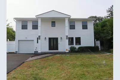 16 Sunshine Lane, Amityville, NY 11701 - Photo 1