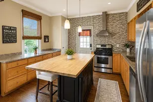 33 Juniper Rd, Port Washington, NY 11050 - Photo 5
