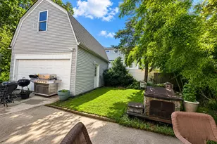 33 Juniper Rd, Port Washington, NY 11050 - Photo 25