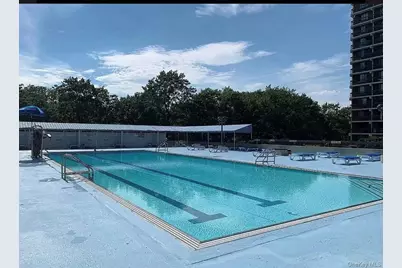 15038 Union Turnpike #8F, Kew Gardens, NY 11367 - Photo 21