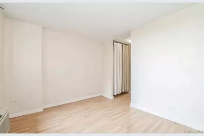 15038 Union Turnpike #8F, Kew Gardens, NY 11367 - Photo 13
