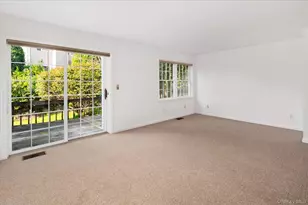46 Winterberry Cir, Lewisboro, NY 10518 - Photo 9