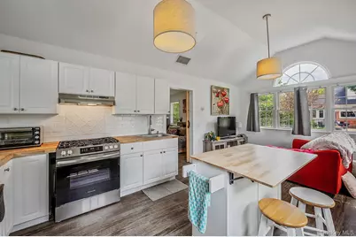 6 New York Avenue, Stony Brook, NY 11790 - Photo 37
