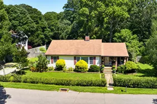 35 Biltmore Dr, Mastic Beach, NY 11951 - Photo 3