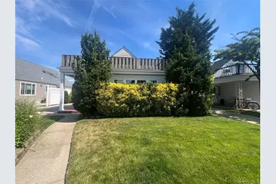 541 E Park Avenue #1st Floor, Long Beach, NY 11561 - Photo 1