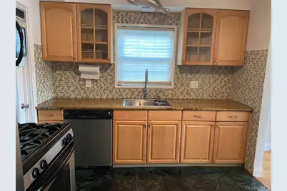 541 E Park Avenue #1st Floor, Long Beach, NY 11561 - Photo 3