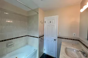 541 E Park Ave, Long Beach, NY 11561 - Photo 15