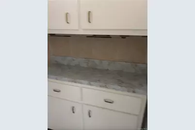 209 E Prospect Avenue #3rd floor, Mount Vernon, NY 10550 - Photo 3