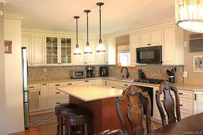19 Jean Lane, Hartsdale, NY 10530 - Photo 9