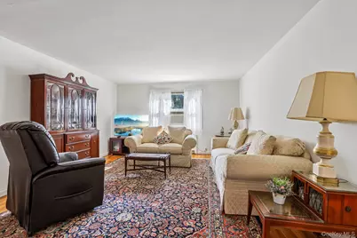8 Dehaven Drive #1D, Yonkers, NY 10703 - Photo 5