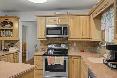 21 Blueberry Lane, Stormville, NY 12582 - Photo 11