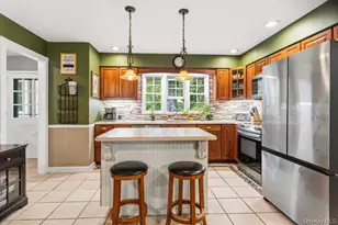 9 Dillmont Dr, Smithtown, NY 11787 - Photo 13