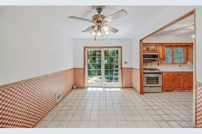34 Gristmill Lane, Huntington, NY 11743 - Photo 9