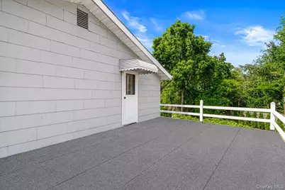 3 Fishermans Drive, Port Washington, NY 11050 - Photo 17