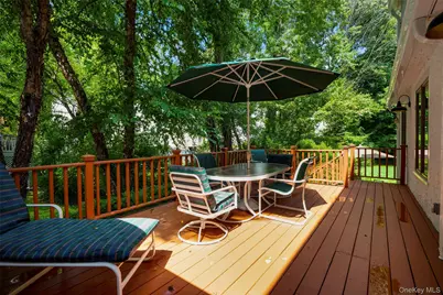7 Poplar Road, Larchmont, NY 10538 - Photo 31