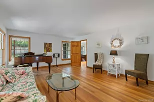 470 Pond Path, East Setauket, NY 11733 - Photo 7