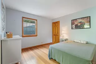 470 Pond Path, East Setauket, NY 11733 - Photo 31