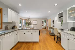 470 Pond Path, East Setauket, NY 11733 - Photo 11