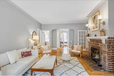 38-30 Douglaston Parkway #2G, Douglaston, NY 11363 - Photo 5