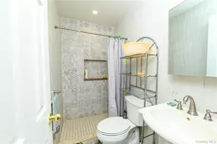 242-22 54th Ave, Little Neck, NY 11362 - Photo 15