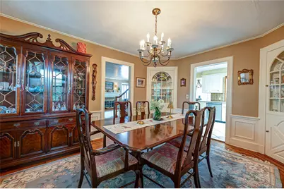 3994 Park Avenue, Seaford, NY 11783 - Photo 5