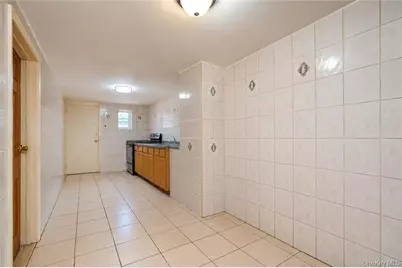 82 Kermit Place, Brooklyn, NY 11218 - Photo 31