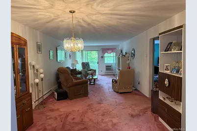 1840 Crompond Road #3B4, Peekskill, NY 10566 - Photo 5