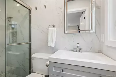 176 Willis Court, Wantagh, NY 11793 - Photo 17