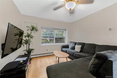 239 Mary Lou Avenue, Yonkers, NY 10703 - Photo 15