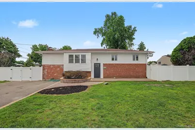414 Westview Avenue, Deer Park, NY 11729 - Photo 1