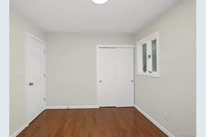 414 Westview Avenue, Deer Park, NY 11729 - Photo 11