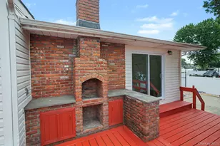 414 Westview Ave, Deer Park, NY 11729 - Photo 25