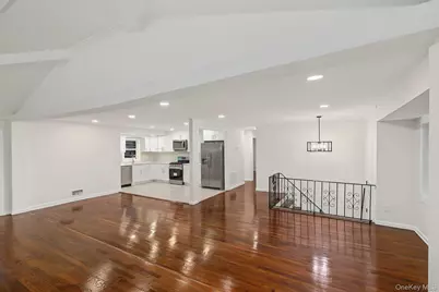414 Westview Avenue, Deer Park, NY 11729 - Photo 5