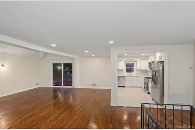 414 Westview Avenue, Deer Park, NY 11729 - Photo 7