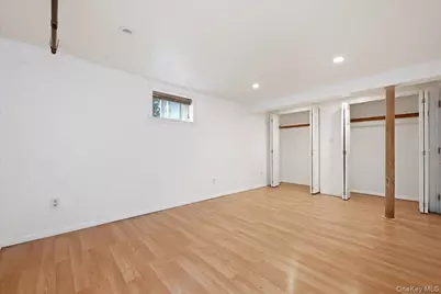 191 Nassau Boulevard, New Hyde Park, NY 11040 - Photo 27