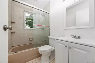 239 Ocean Ave, Brentwood, NY 11717 - Photo 9