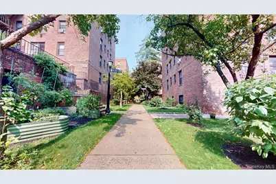 105-20 66th Avenue #2B, Forest Hills, NY 11375 - Photo 29