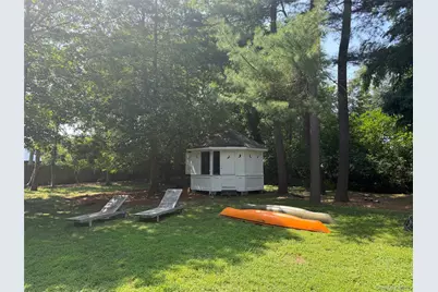 1320 Arshamomaque Avenue, Southold, NY 11971 - Photo 21
