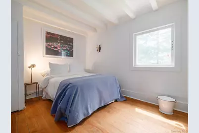 1320 Arshamomaque Avenue, Southold, NY 11971 - Photo 11