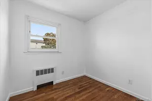 4 Cecil Pl, Hicksville, NY 11801 - Photo 15
