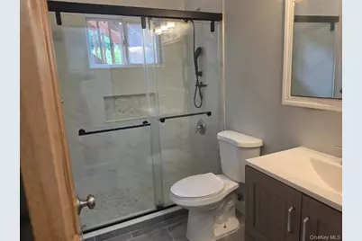 11 Manhattan Place, Huntington, NY 11743 - Photo 13