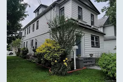182 Lowell Avenue #upper, Floral Park, NY 11001 - Photo 1