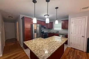24 California Ave, Bay Shore, NY 11706 - Photo 3
