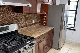 42-02 Layton St, Elmhurst, NY 11373 - Photo 3