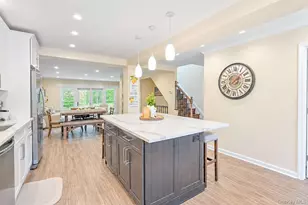 115 Woody Ln, Woodbury, NY 11797 - Photo 5