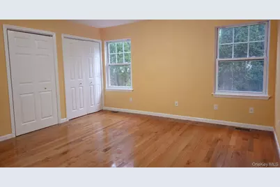 34 Nassau Avenue #1, Glen Cove, NY 11542 - Photo 5